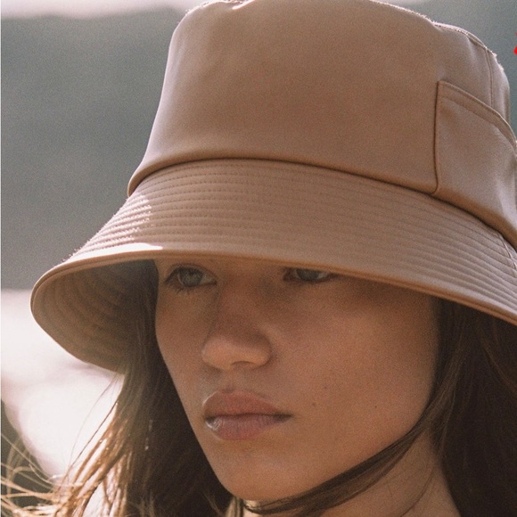 NWT Lack of Color Vegan Leather Bucket Hat in Tan - Picture 7 of 15
